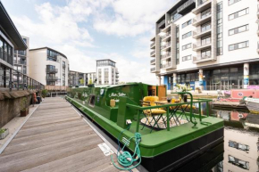 The Four Sisters Boatel - Houseboat